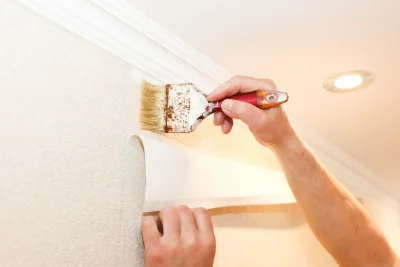 Pose de papier peint à Orcemont — revêtements muraux et toiles de verre
